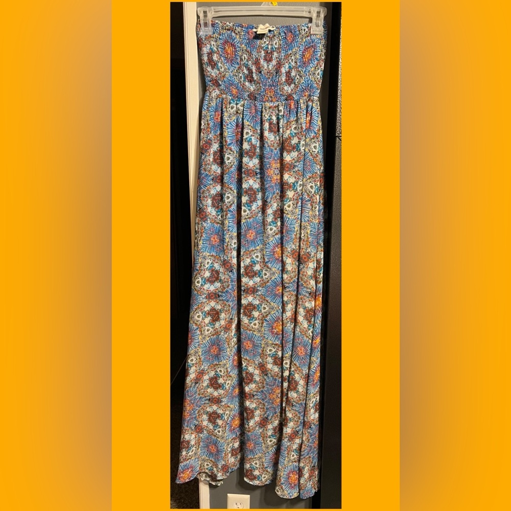 XS Sans Souci Long summer dress.